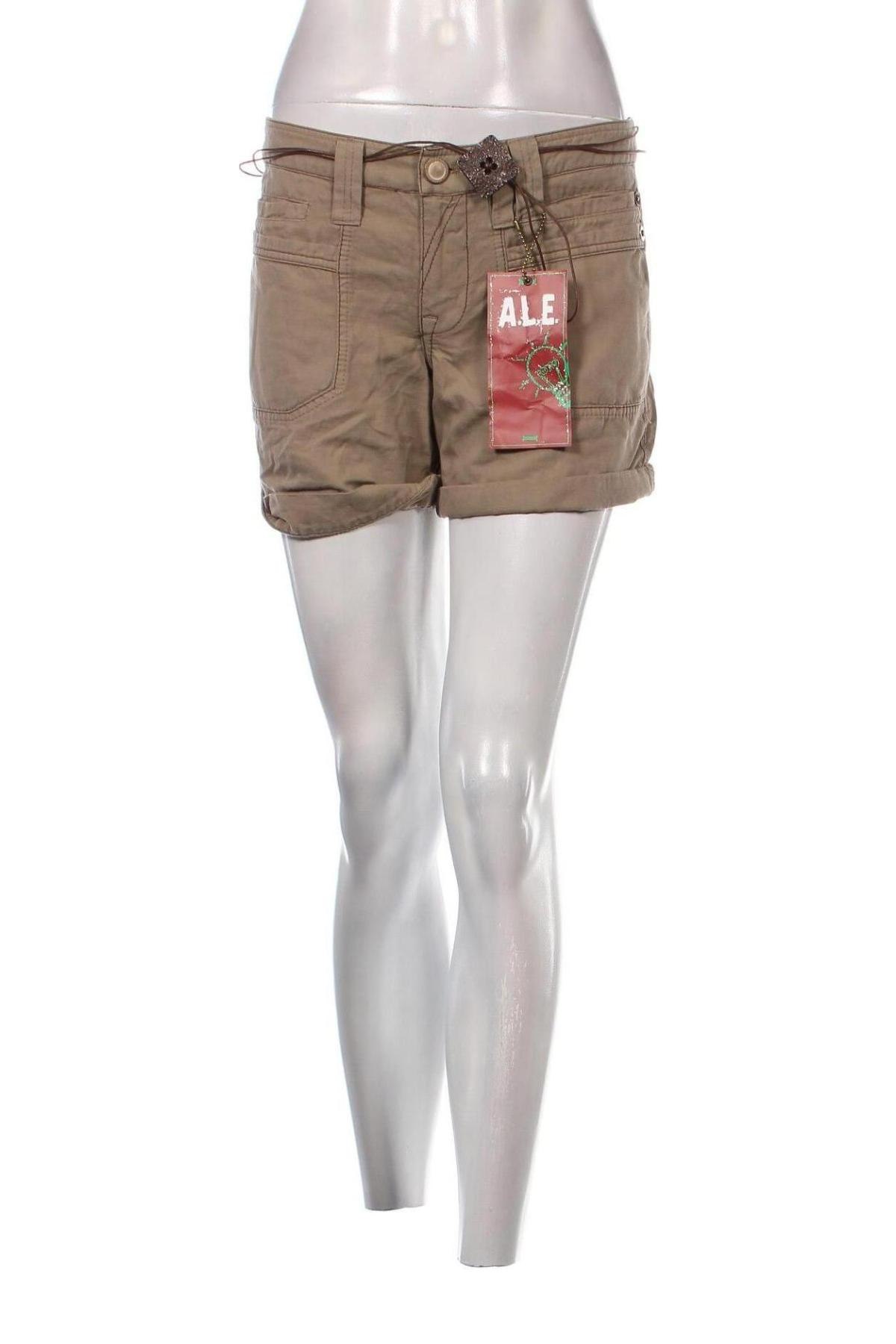 Дамски къс панталон ALE clothing, Размер M, Цвят Кафяв, Цена 45,36 лв.