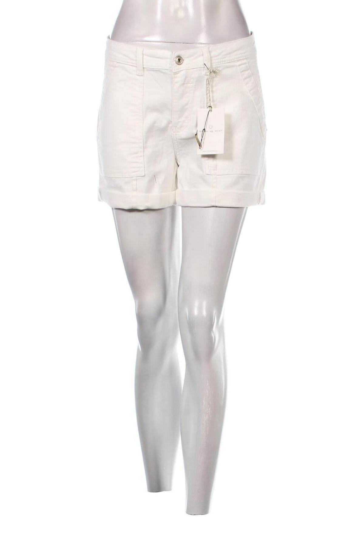 Γυναικείο κοντό παντελόνι Circle of  Trust, Μέγεθος S, Χρώμα Λευκό, Τιμή 23,38 €