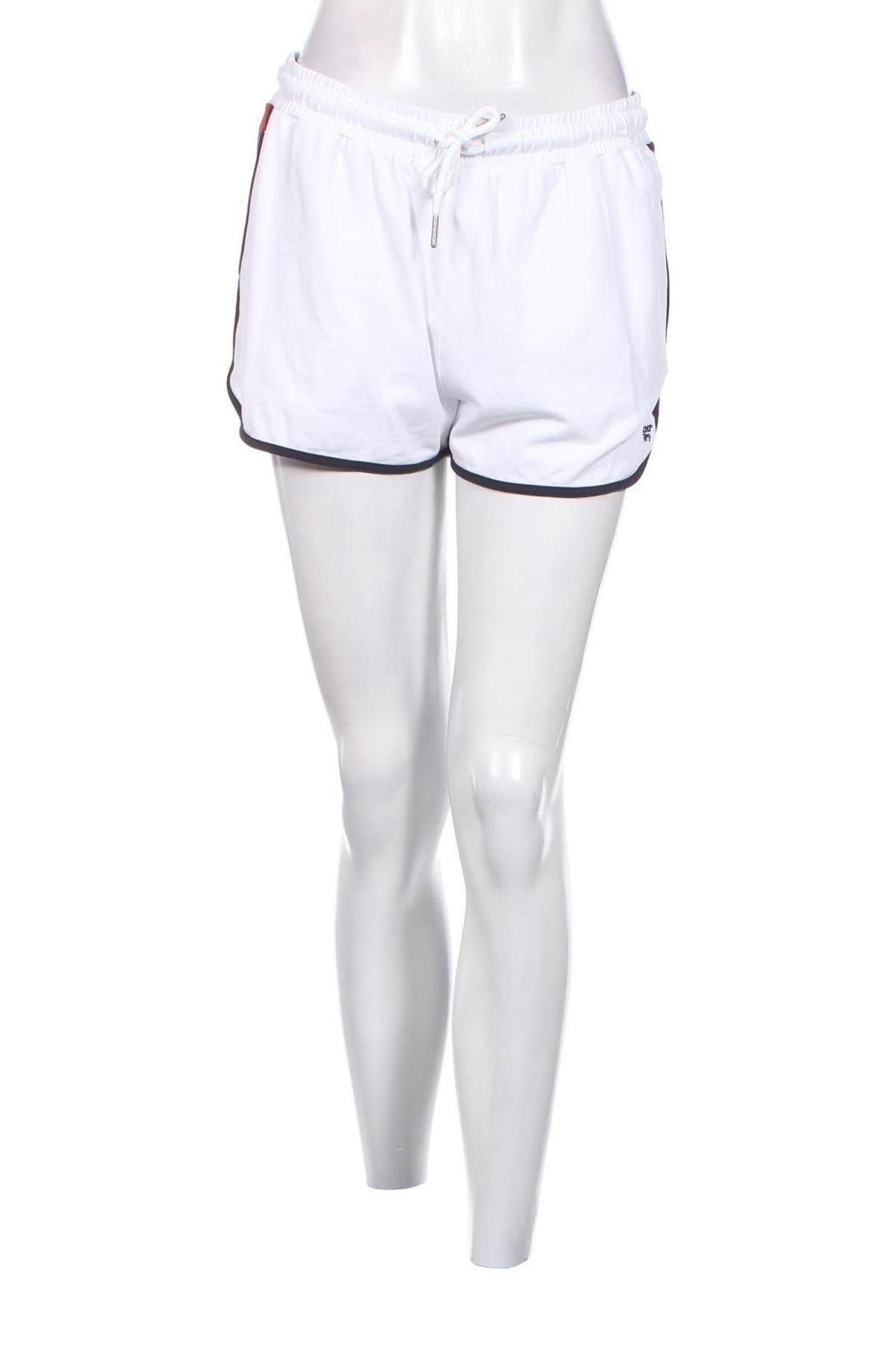 Γυναικείο κοντό παντελόνι Superdry, Μέγεθος M, Χρώμα Λευκό, Τιμή 16,27 €