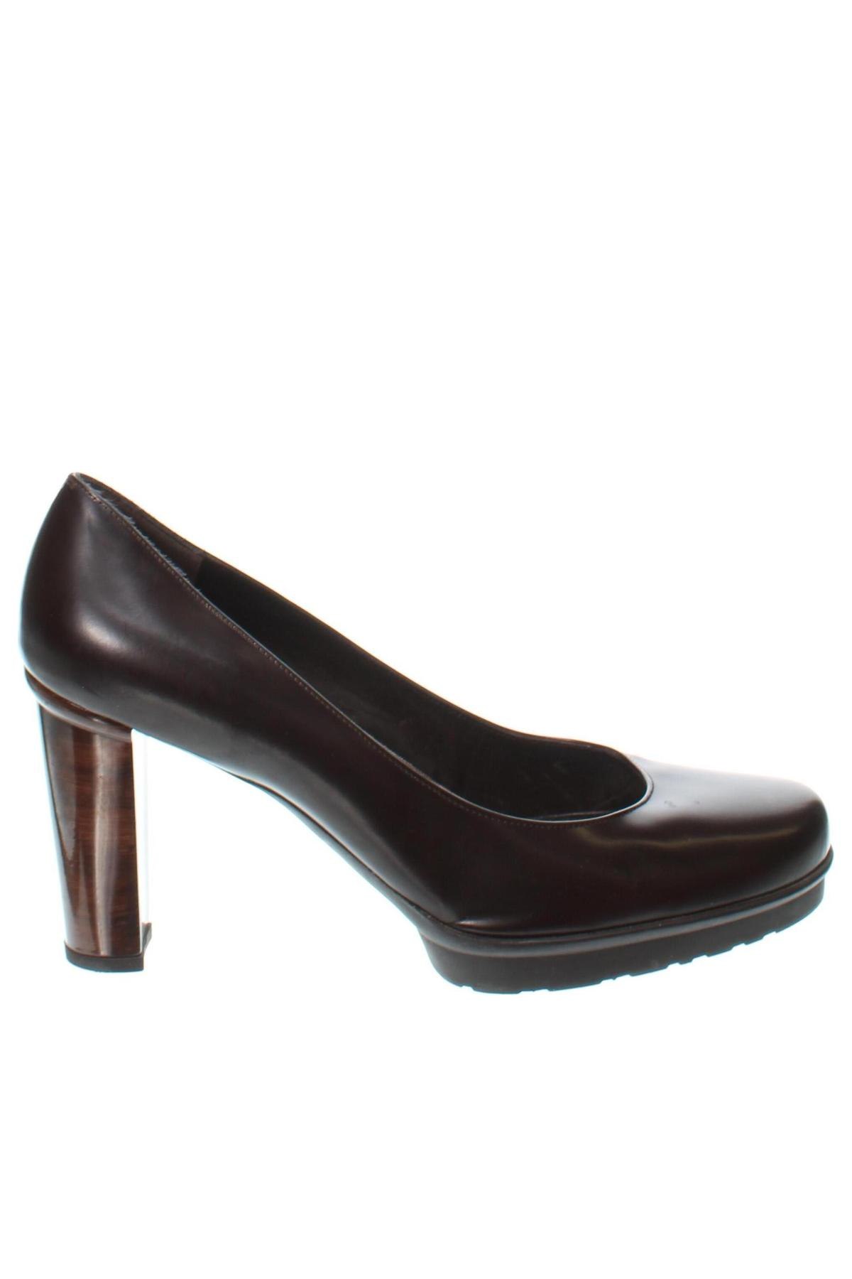 Дамски обувки Stuart Weitzman, Размер 39, Цвят Кафяв, Цена 283,75 лв.