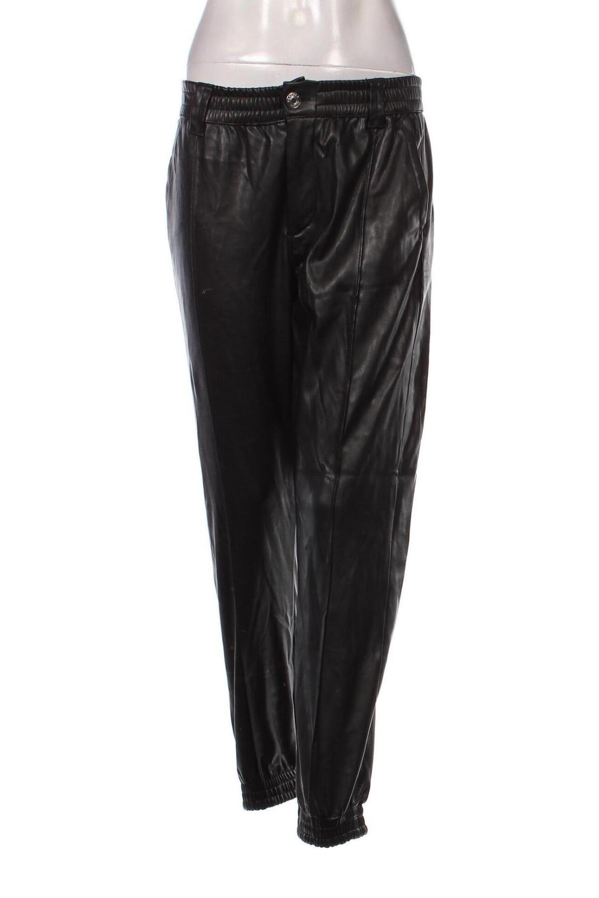 Pantaloni de femei Bershka, Mărime M, Culoare Negru, Preț 23,85 Lei
