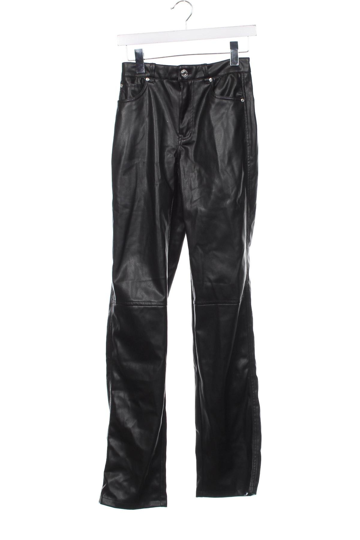 Dámské kalhoty  Bershka, Velikost S, Barva Černá, Cena  116,00 Kč