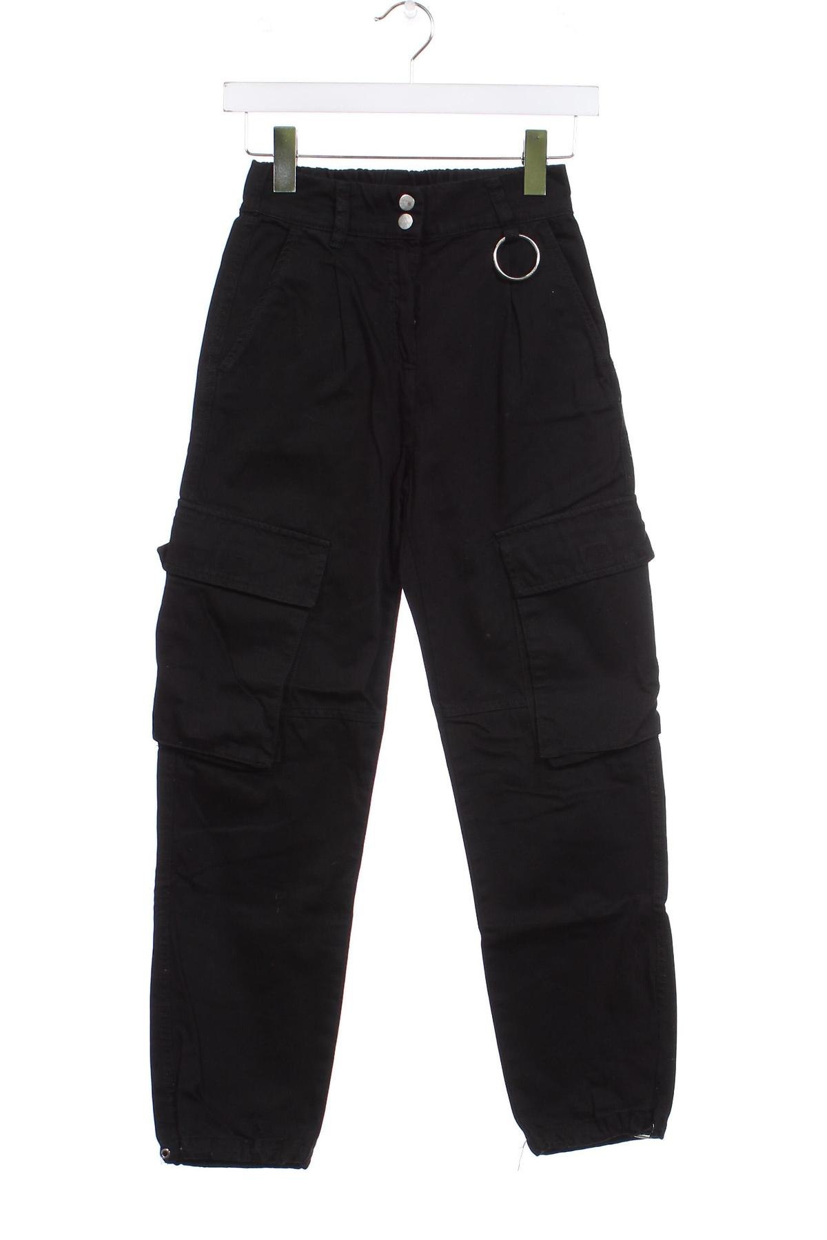 Дамски панталон Bershka, Размер XXS, Цвят Черен, Цена 17,60 лв.