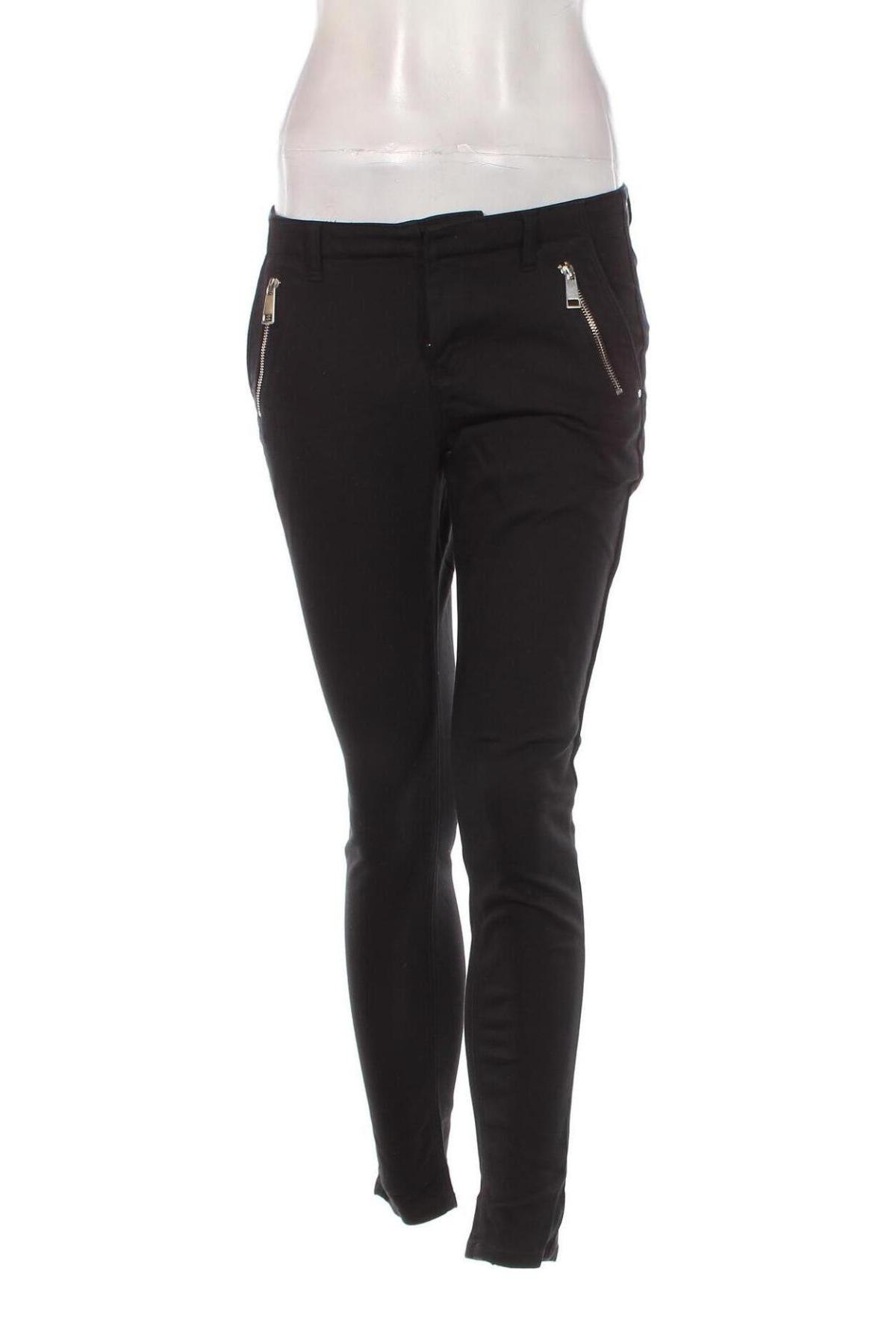 Pantaloni de femei Sofie Schnoor, Mărime S, Culoare Negru, Preț 89,47 Lei