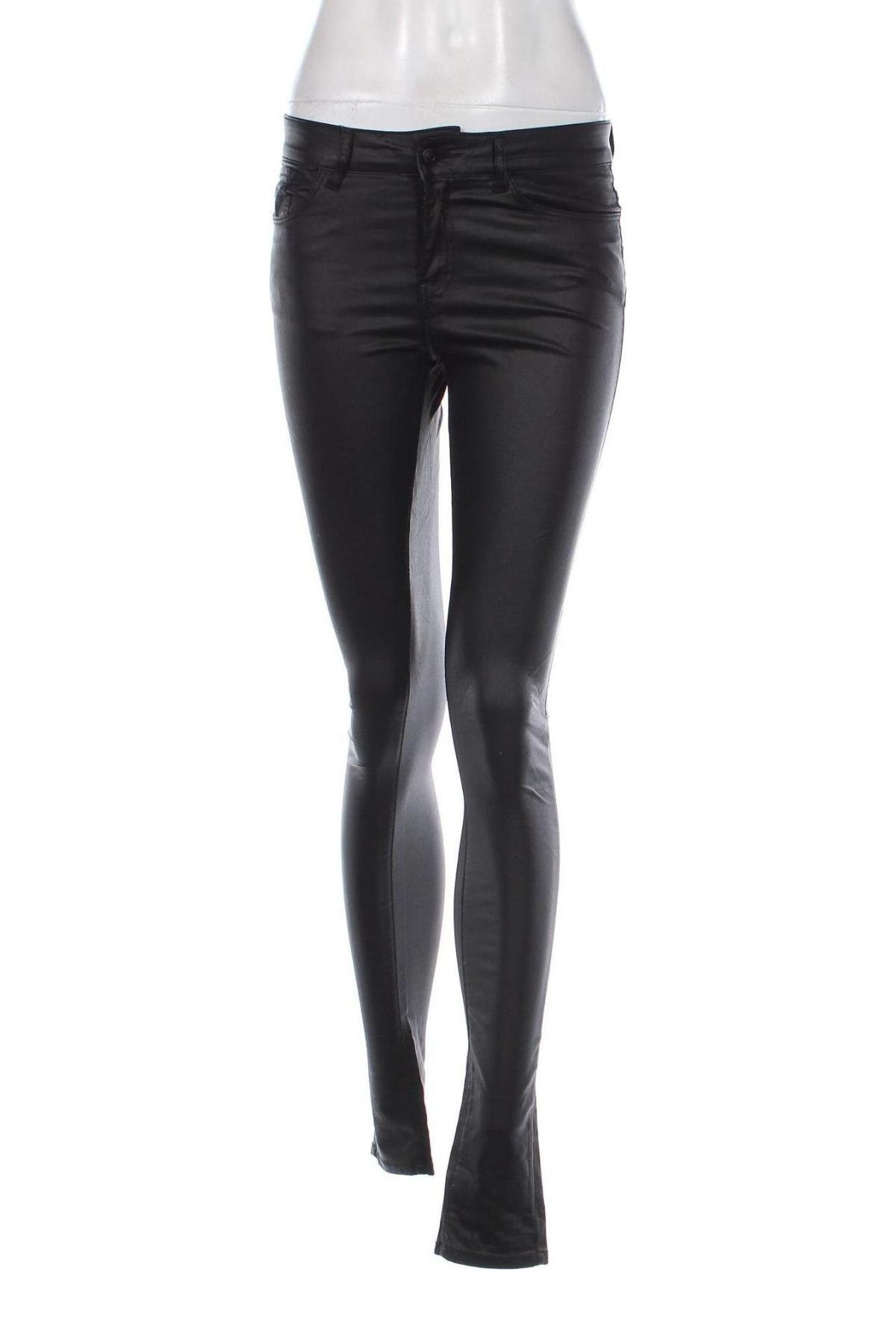Pantaloni de femei Vero Moda, Mărime S, Culoare Negru, Preț 21,32 Lei