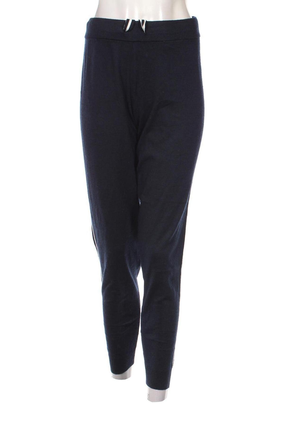 Γυναικείο αθλητικό παντελόνι Canda, Μέγεθος M, Χρώμα Μπλέ, Τιμή 6,28 €