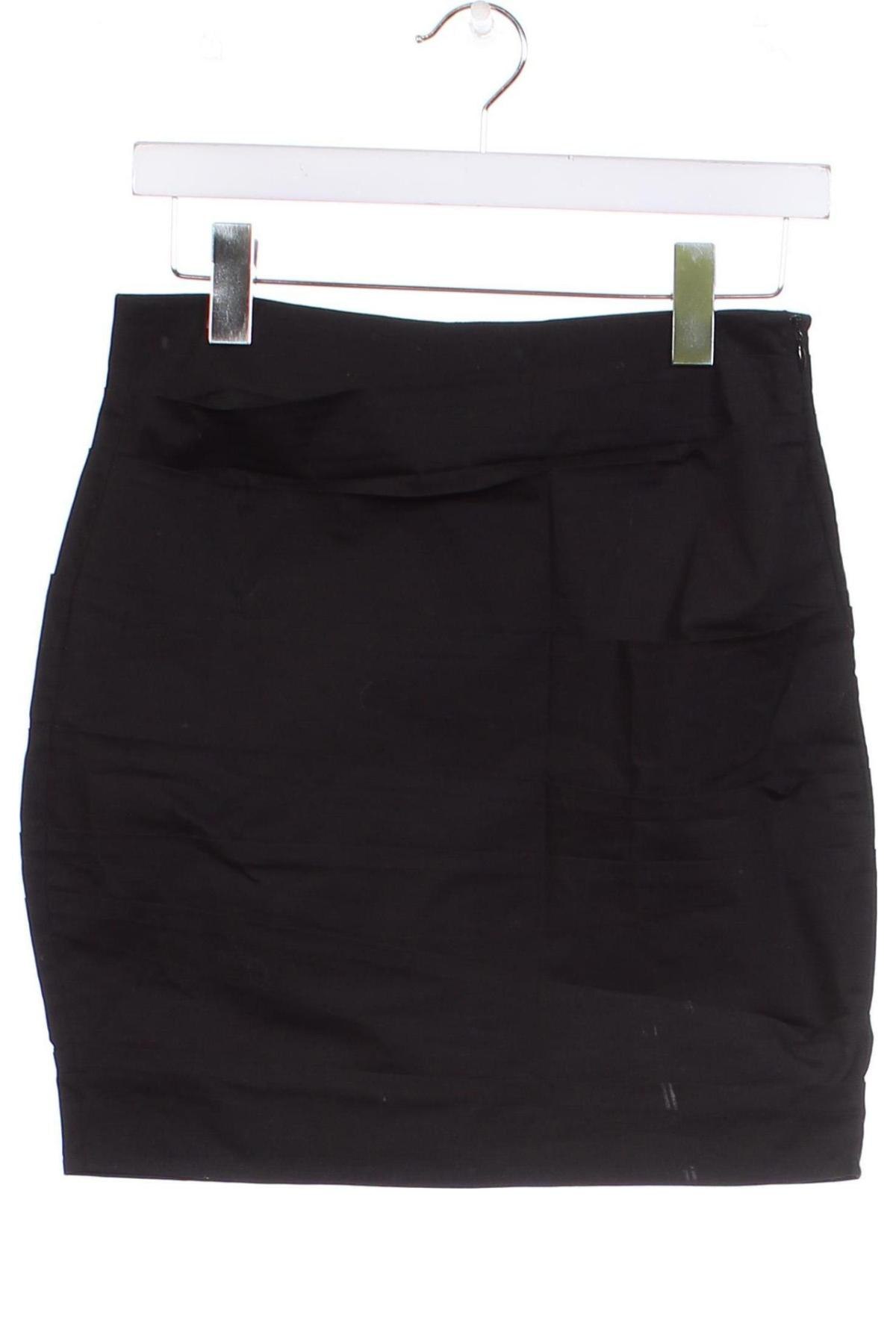 Fustă Edited, Mărime XS, Culoare Negru, Preț 61,18 Lei