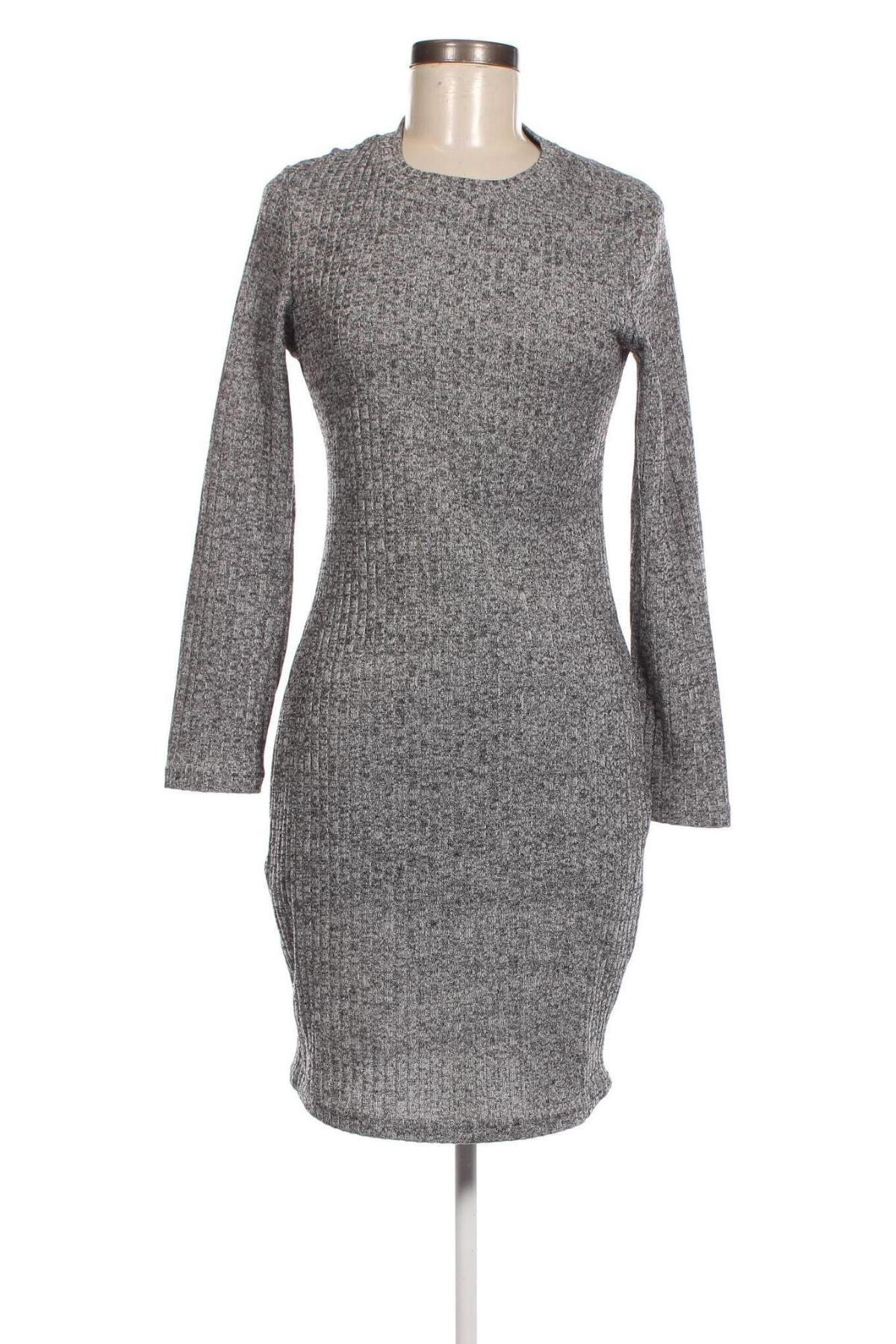 Kleid, Größe S, Farbe Grau, Preis € 4,99