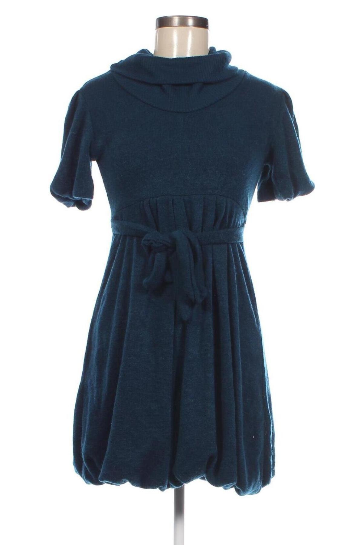 Kleid, Größe M, Farbe Blau, Preis 5,49 €