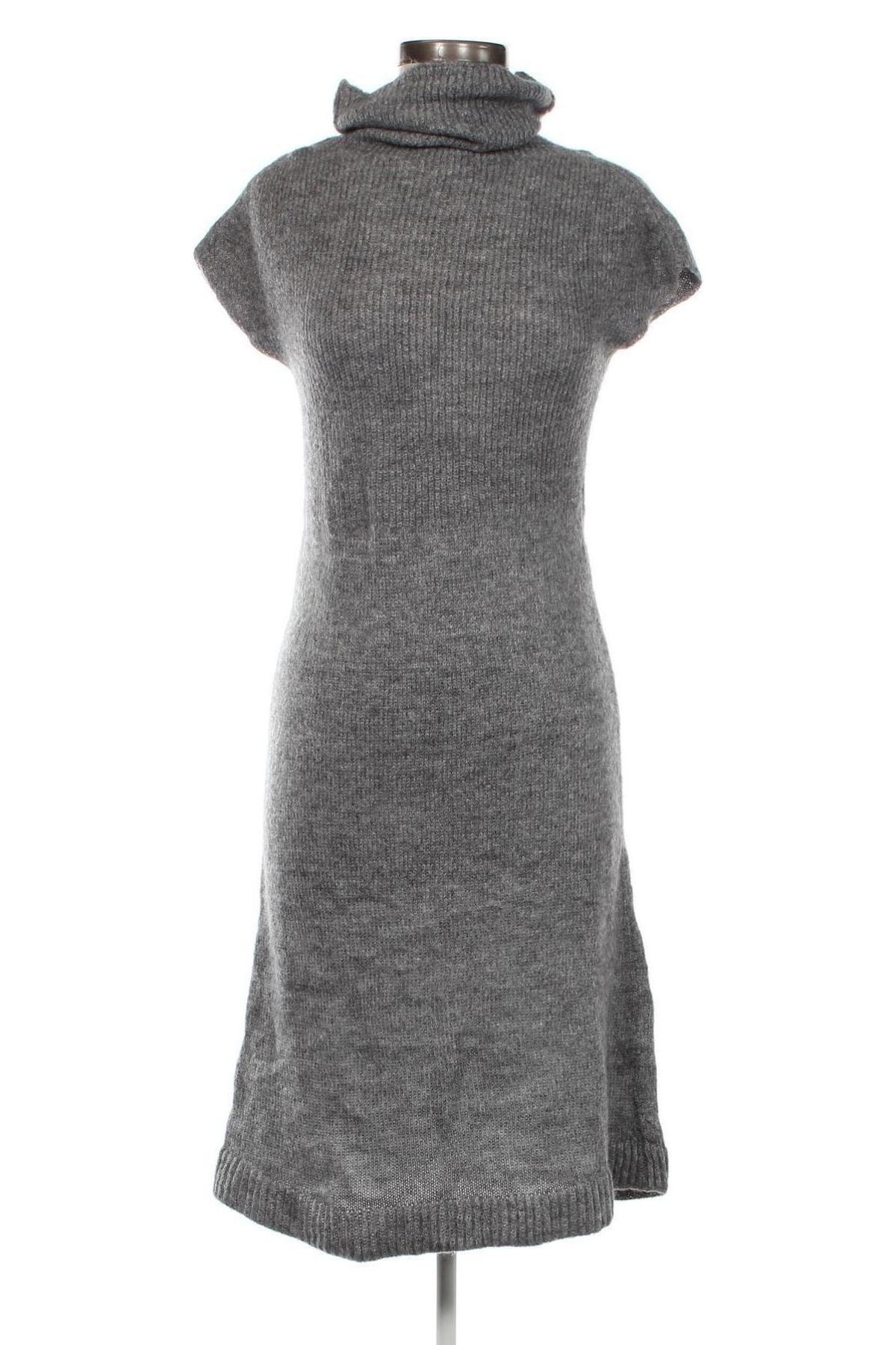 Kleid, Größe S, Farbe Grau, Preis € 8,48