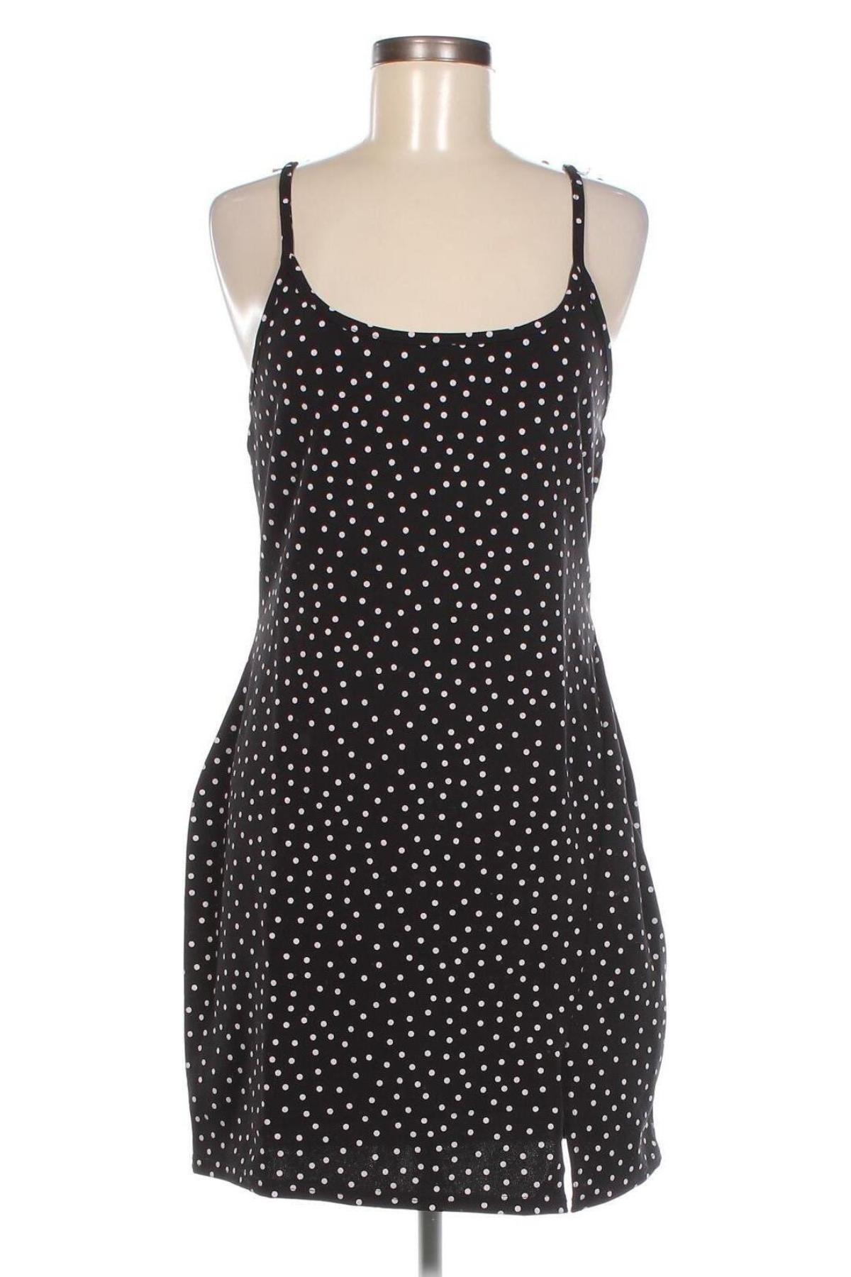 Kleid Boohoo, Größe L, Farbe Schwarz, Preis 9,48 €