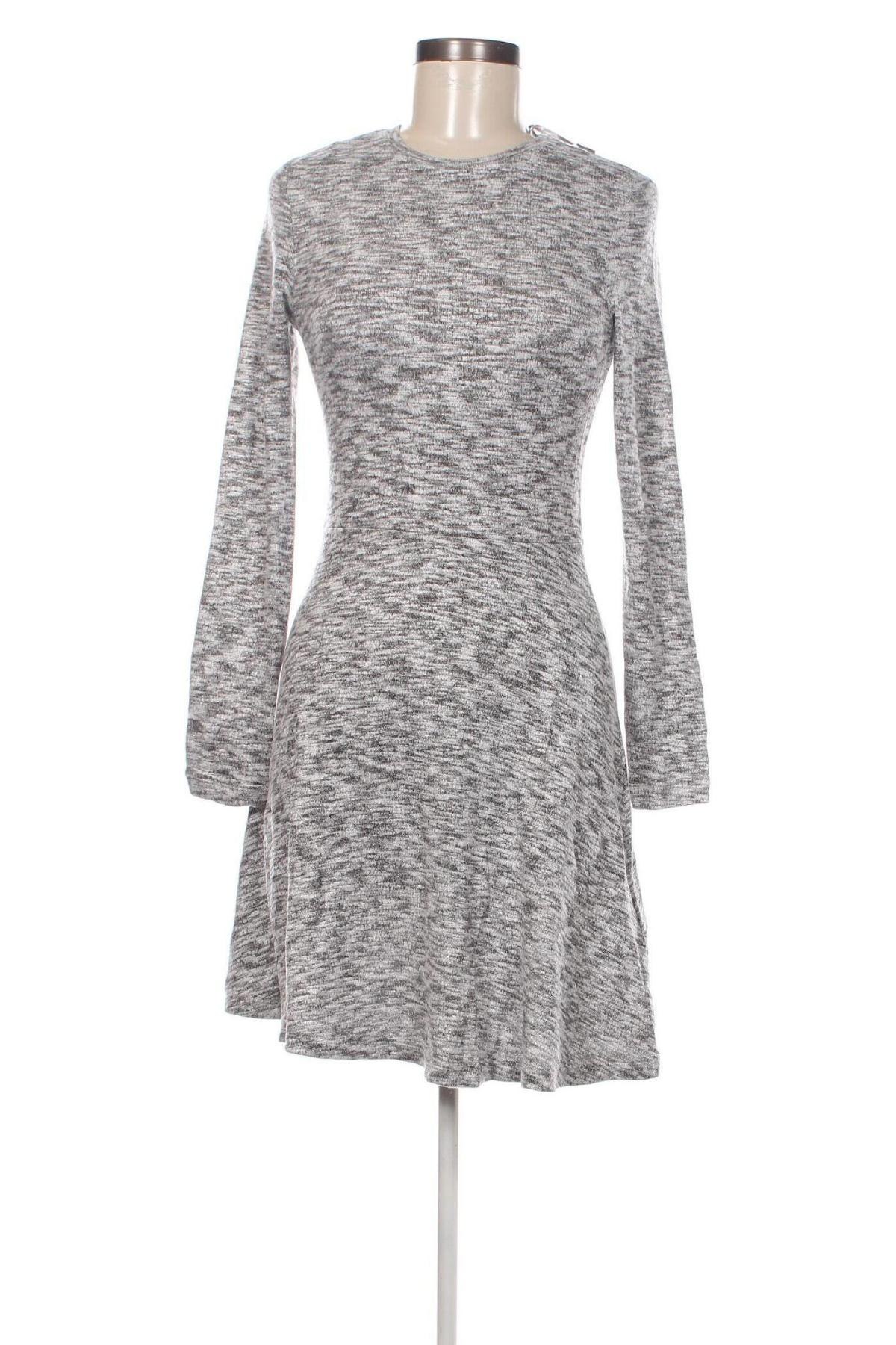 Kleid Clockhouse, Größe S, Farbe Grau, Preis 9,08 €