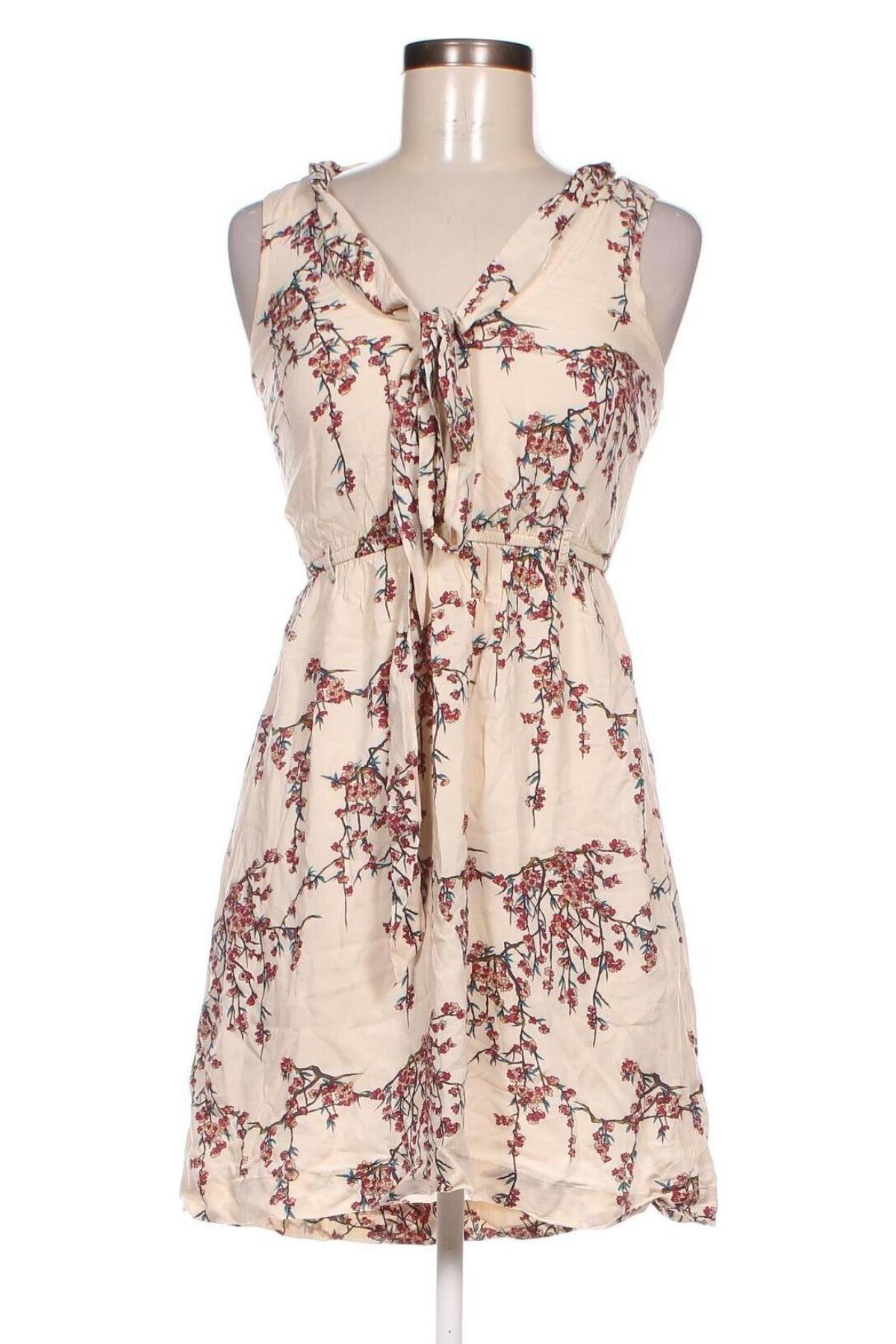 Φόρεμα Pull&Bear, Μέγεθος S, Χρώμα Εκρού, Τιμή 6,67 €