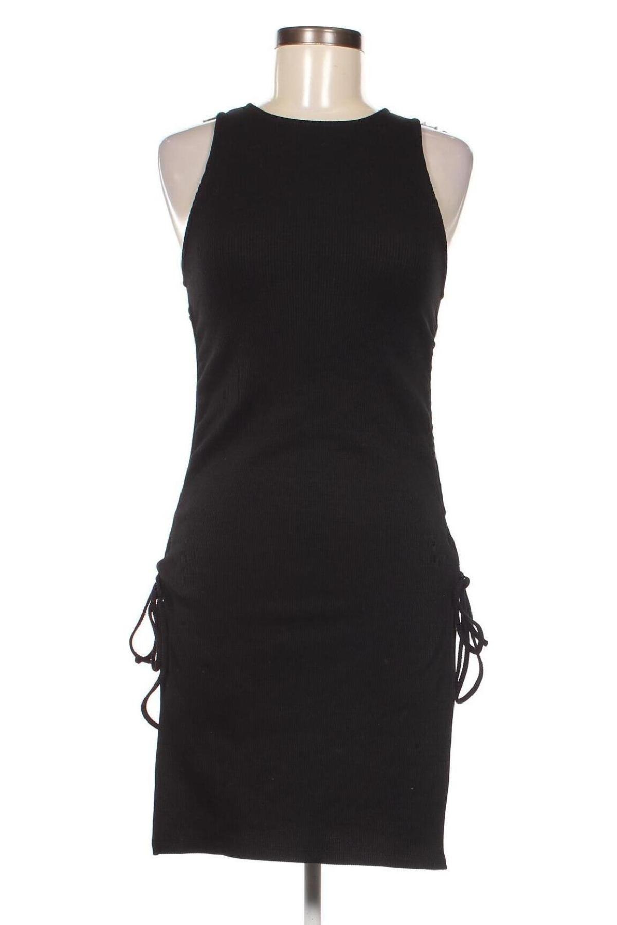 Rochie Zara, Mărime S, Culoare Negru, Preț 35,19 Lei