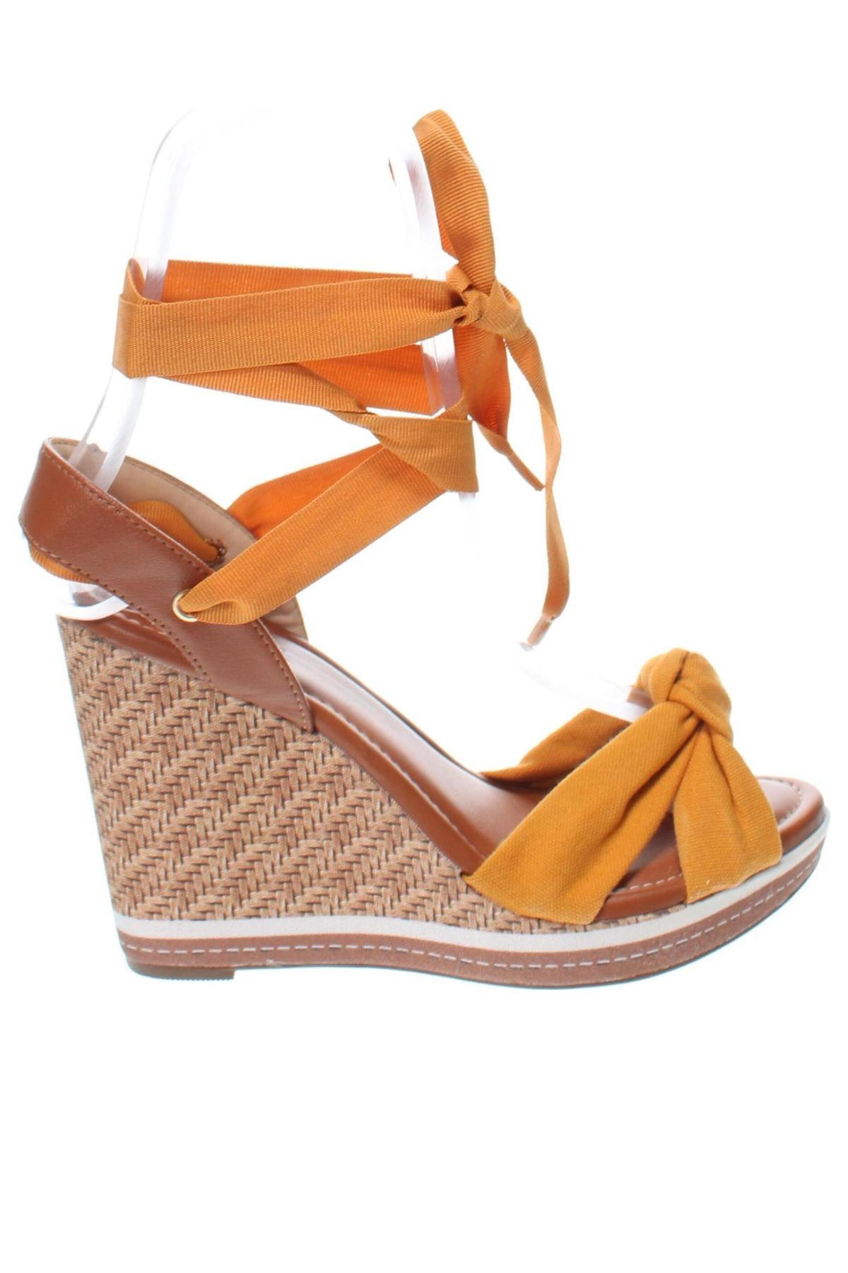 Sandalen, Größe 38, Farbe Orange, Preis 19,85 €