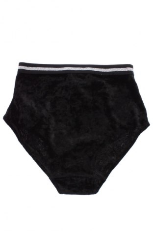 Bikini Stradivarius, Rozmiar M, Kolor Czarny, Cena 16,99 zł