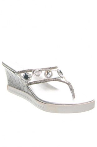 Γυναικείες παντόφλες Guess, Μέγεθος 38, Χρώμα Γκρί, Τιμή 54,44 €