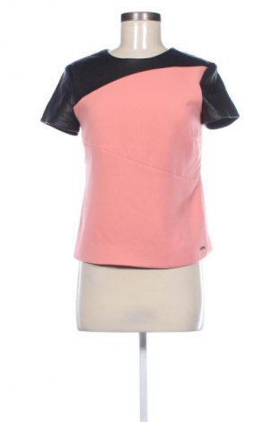 Bluzka damska Armani Exchange, Rozmiar S, Kolor Różowy, Cena 160,23 zł