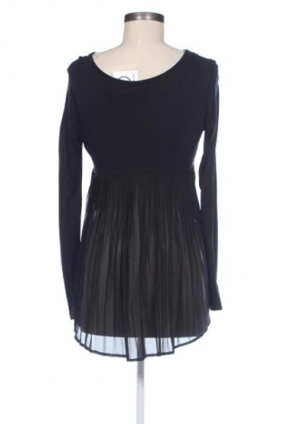 Bluzka damska Atmosphere, Rozmiar S, Kolor Czarny, Cena 24,99 zł