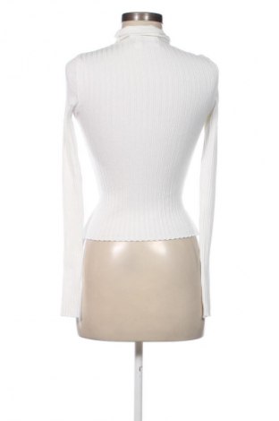 Női blúz Bershka, Méret S, Szín Fehér, Ár 4 022 Ft