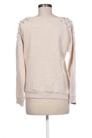 Dámská halenka Bershka, Velikost M, Barva Krémová, Cena  139,00 Kč