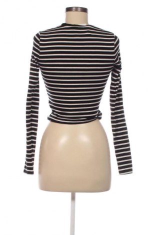 Bluzka damska Bershka, Rozmiar M, Kolor Kolorowy, Cena 25,99 zł