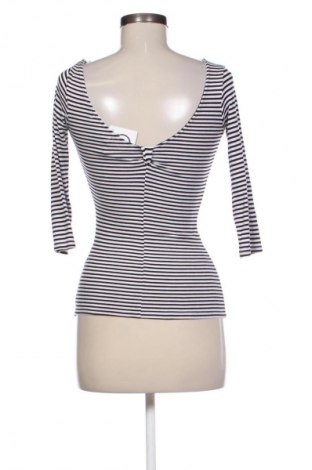 Női blúz Bershka, Méret S, Szín Sokszínű, Ár 3 796 Ft
