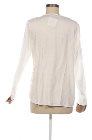 Damen Shirt Comma,, Größe M, Farbe Weiß, Preis 33,99 €