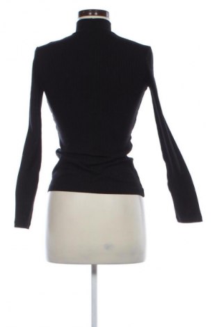 Bluză de femei Edited, Mărime M, Culoare Negru, Preț 261,99 Lei
