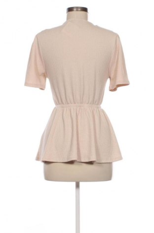 Damen Shirt Gina Tricot, Größe M, Farbe Beige, Preis 10,00 €
