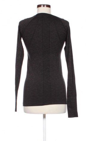 Dámská halenka H&M, Velikost S, Barva Vícebarevné, Cena  179,00 Kč