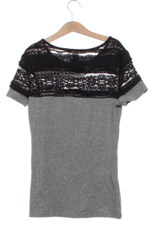 Дамска блуза H&M, Размер XS, Цвят Многоцветен, Цена 14,99 лв.