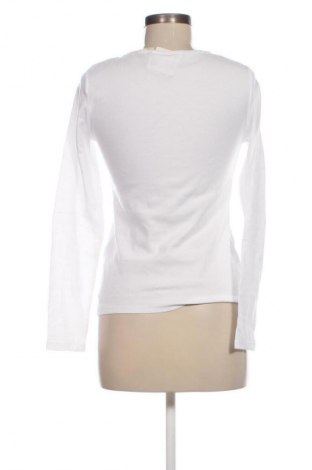 Damen Shirt Levi's, Größe M, Farbe Weiß, Preis 33,99 €