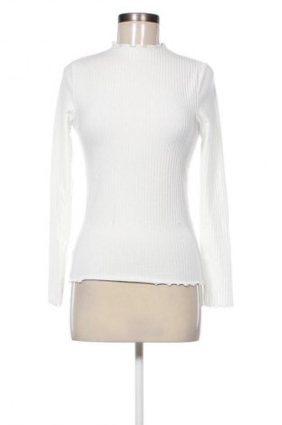 Bluză de femei ONLY, Mărime M, Culoare Alb, Preț 156,99 Lei