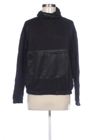 Дамска блуза Pull&Bear, Размер M, Цвят Черен, Цена 7,99 лв.