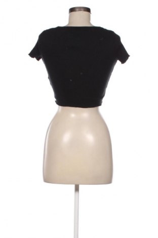 Bluzka damska Pull&Bear, Rozmiar S, Kolor Czarny, Cena 44,77 zł