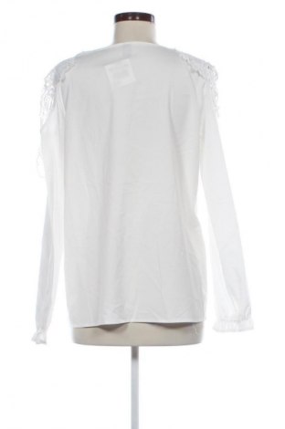 Damen Shirt Sheilay, Größe M, Farbe Weiß, Preis 5,99 €