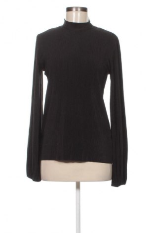 Damen Shirt Stradivarius, Größe L, Farbe Schwarz, Preis 13,99 €