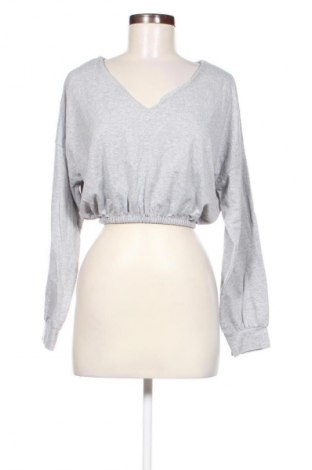 Bluză de femei Unbranded, Mărime M, Culoare Gri, Preț 52,00 Lei