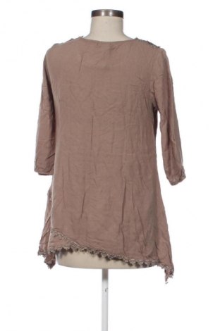 Damen Shirt Queen, Größe M, Farbe Mehrfarbig, Preis 9,60 €