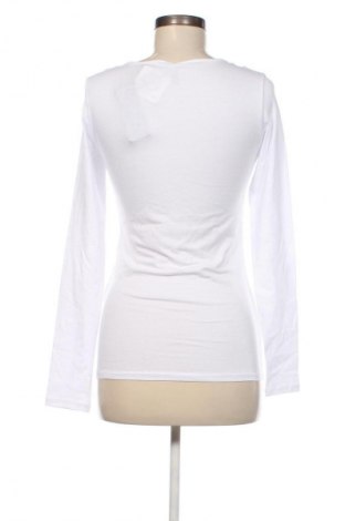 Damen Shirt Vero Moda, Größe M, Farbe Weiß, Preis 31,99 €