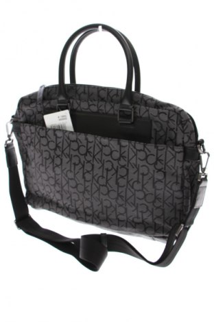 Damentasche Calvin Klein, Farbe Mehrfarbig, Preis 111,51 €