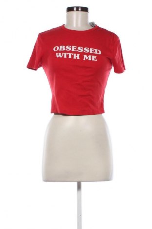 Γυναικείο t-shirt Fb Sister, Μέγεθος L, Χρώμα Κόκκινο, Τιμή 10,20 €