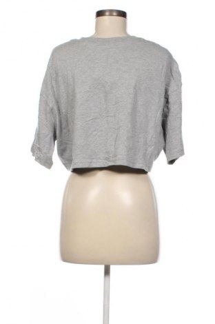 Дамска тениска H&M Divided, Размер L, Цвят Сив, Цена 10,99 лв.