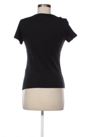 Γυναικείο t-shirt Levi's, Μέγεθος M, Χρώμα Μαύρο, Τιμή 17,99 €