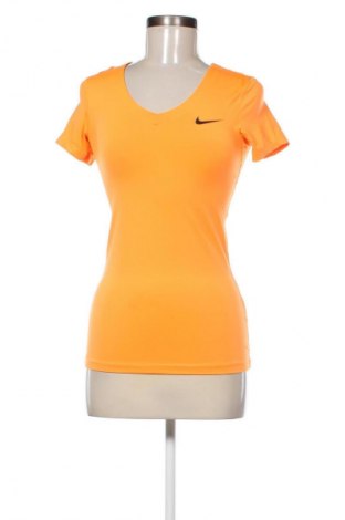 Dámské tričko Nike, Velikost S, Barva Oranžová, Cena  934,00 Kč
