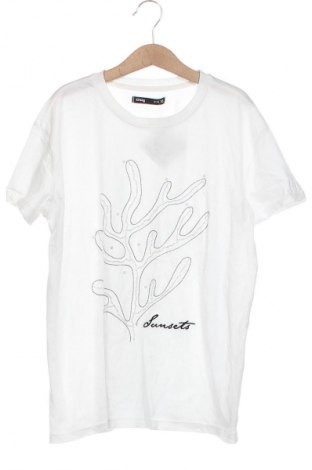 Γυναικείο t-shirt Sinsay, Μέγεθος XS, Χρώμα Λευκό, Τιμή 8,25 €