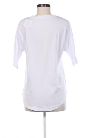 Tricou de femei Unbranded, Mărime M, Culoare Alb, Preț 46,00 Lei