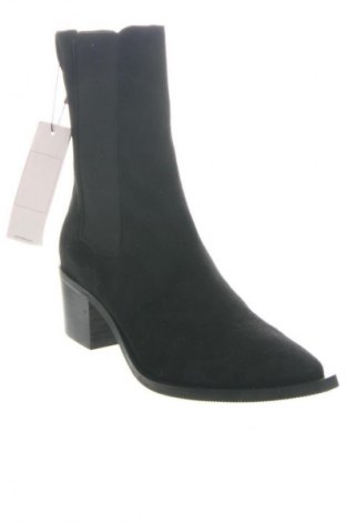 Botine de damă Calvin Klein, Mărime 38, Culoare Negru, Preț 1.224,99 Lei