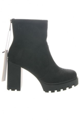 Damen Stiefeletten Calvin Klein Jeans, Größe 38, Farbe Schwarz, Preis € 152,99